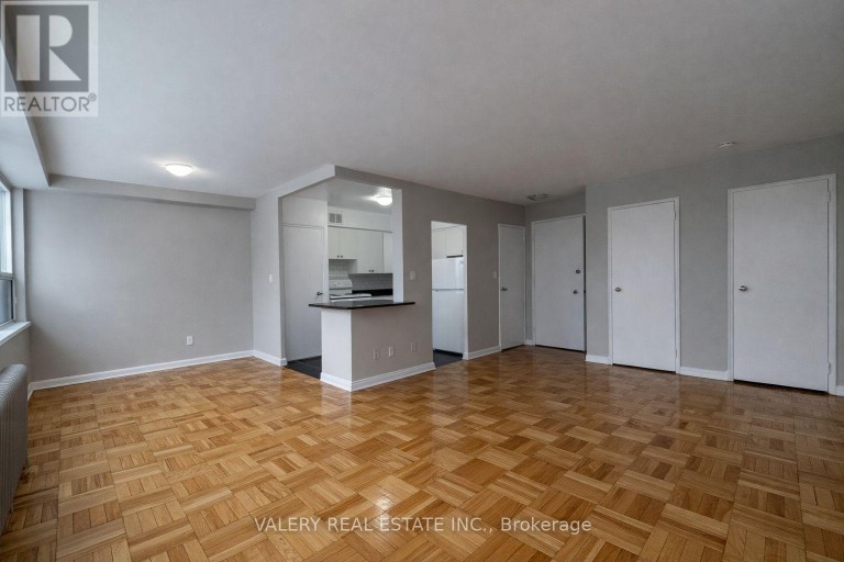 501 - 42 THORNCLIFFE PARK DRIVE, Toronto (Thorncliffe Park), Ontario, M4H1K1