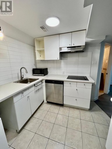 BSMT - 5 KING WILLIAM CRESCENT, Richmond Hill (Langstaff), Ontario, L4B4S6