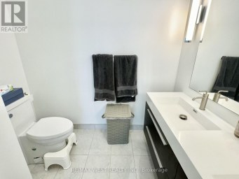 4603 - 39 ROEHAMPTON AVENUE Toronto (Mount Pleasant West) Ontario photo 28