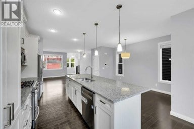 95 Redstone Park NE Calgary Alberta photo 14