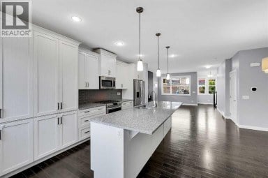 95 Redstone Park NE Calgary Alberta photo 15