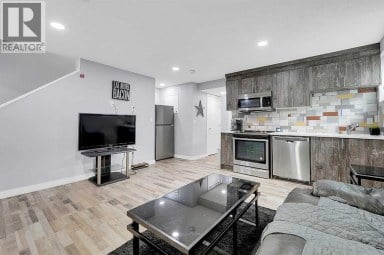 95 Redstone Park NE Calgary Alberta photo 32