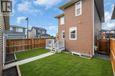95 Redstone Park NE Calgary Alberta photo 42