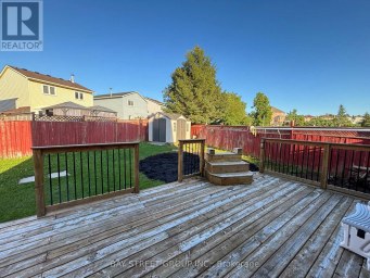 27 LINDSAY COURT Barrie (Cundles East) Ontario photo 30