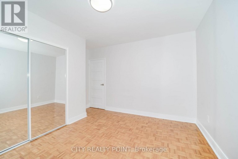 311 - 1291 BAYVIEW AVENUE N, Toronto (Leaside), Ontario, M4G2Z9
