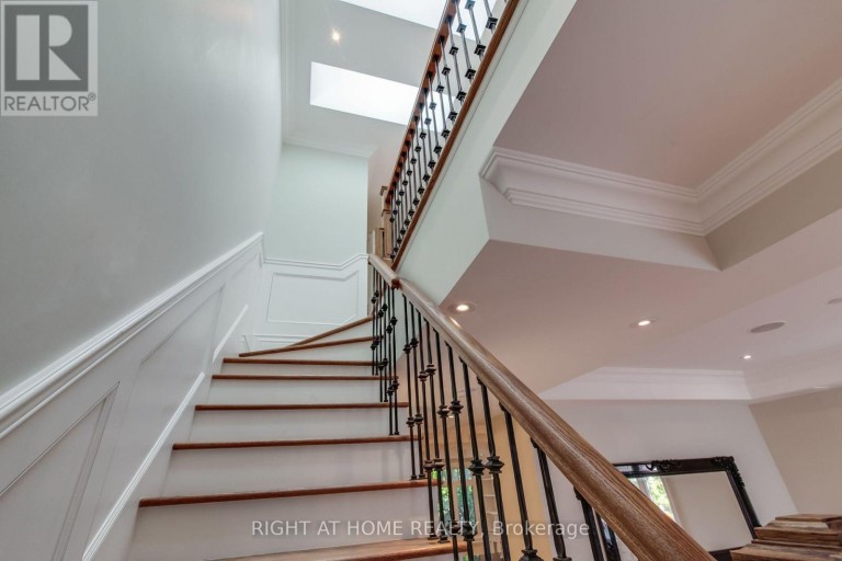 109 BANFF ROAD, Toronto (Mount Pleasant East), Ontario, M4P2P6