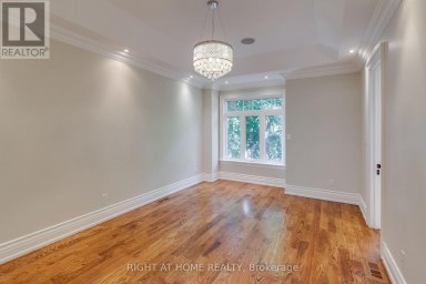109 BANFF ROAD Toronto (Mount Pleasant East) Ontario photo 26