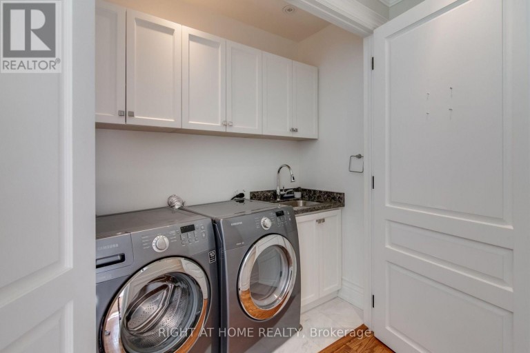 109 BANFF ROAD, Toronto (Mount Pleasant East), Ontario, M4P2P6