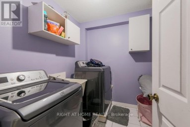 58 PARK STREET Toronto (Birchcliffe-Cliffside) Ontario photo 20