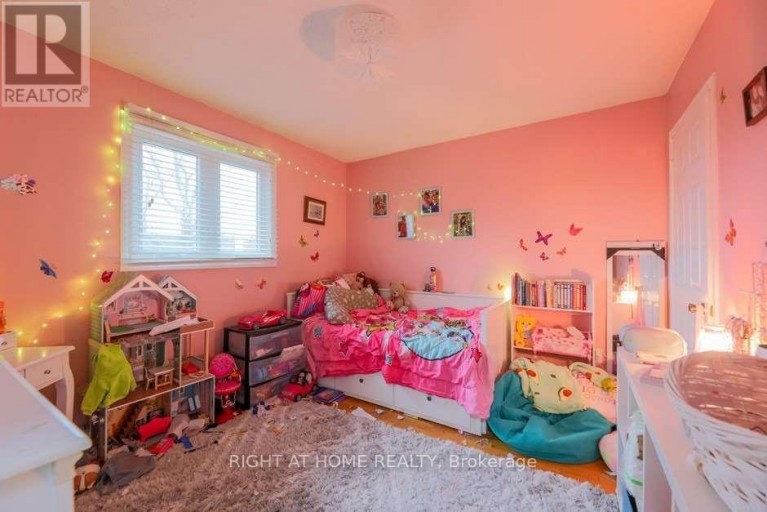 58 PARK STREET, Toronto (Birchcliffe-Cliffside), Ontario, M1N2N7
