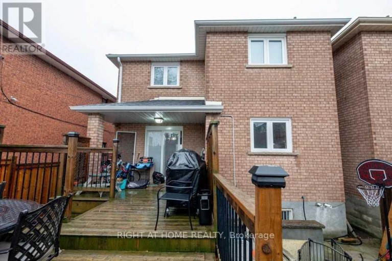 58 PARK STREET, Toronto (Birchcliffe-Cliffside), Ontario, M1N2N7