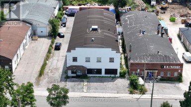 1 - 3 PARNELL AVENUE Toronto (Clairlea-Birchmount) Ontario photo 1