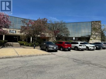 710 - 716 GORDON BAKER ROAD Toronto (Hillcrest Village) Ontario photo 2