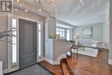 44 CHURCHILL AVENUE Toronto (Willowdale West) Ontario photo 3