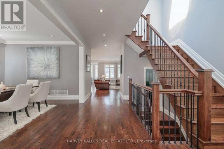 44 CHURCHILL AVENUE, Toronto (Willowdale West), Ontario, M2N1Y7