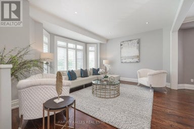 44 CHURCHILL AVENUE Toronto (Willowdale West) Ontario photo 5