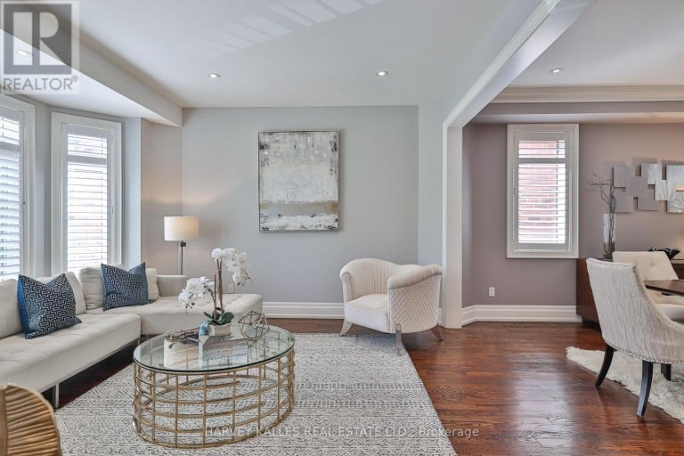 44 CHURCHILL AVENUE, Toronto (Willowdale West), Ontario, M2N1Y7