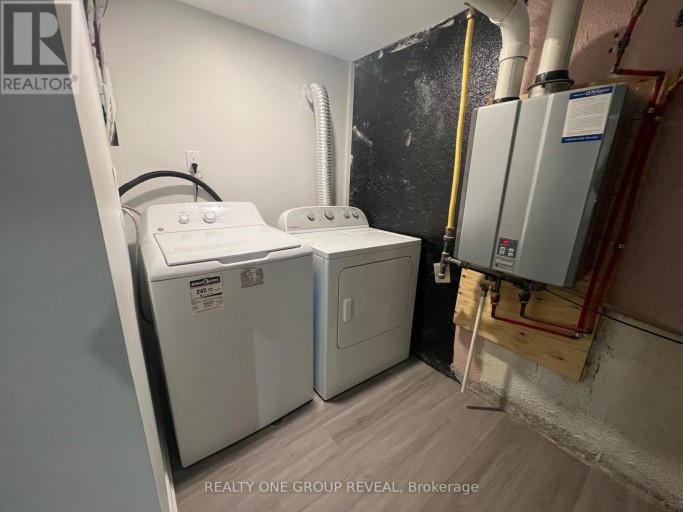 BASEMENT - 75 REGATTA CRESCENT, Toronto (Newtonbrook West), Ontario, M2R2X7