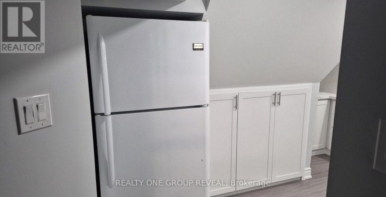 BASEMENT - 75 REGATTA CRESCENT, Toronto (Newtonbrook West), Ontario, M2R2X7