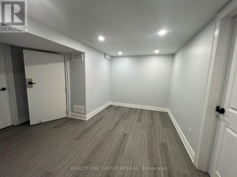 BASEMENT - 75 REGATTA CRESCENT Toronto (Newtonbrook West) Ontario photo 8