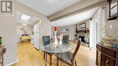 27 DUNKELD WAY Markham (Royal Orchard) Ontario photo 10