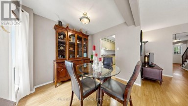 27 DUNKELD WAY Markham (Royal Orchard) Ontario photo 11