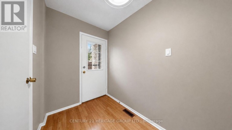 27 DUNKELD WAY, Markham (Royal Orchard), Ontario, L3T4Y8