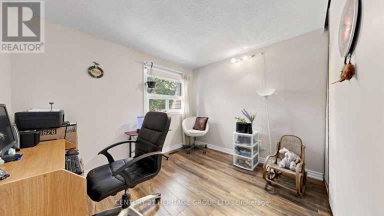 27 DUNKELD WAY, Markham (Royal Orchard), Ontario, L3T4Y8