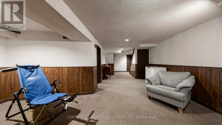 27 DUNKELD WAY, Markham (Royal Orchard), Ontario, L3T4Y8