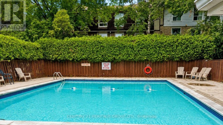 27 DUNKELD WAY, Markham (Royal Orchard), Ontario, L3T4Y8