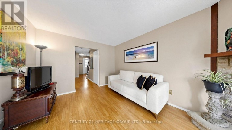 27 DUNKELD WAY, Markham (Royal Orchard), Ontario, L3T4Y8