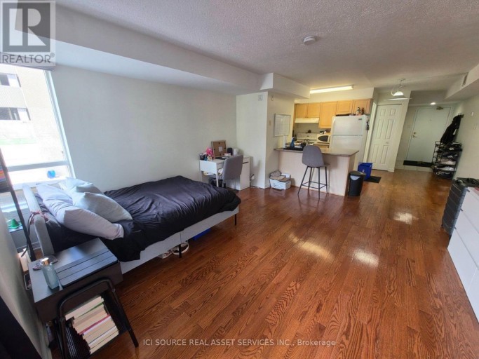 204 - 429 SOMERSET STREET W, Ottawa, Ontario, K2P2P5