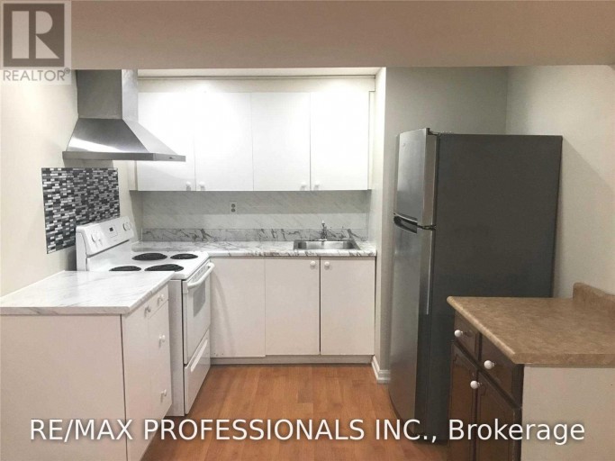 BSMT - 1582 OTTERBY ROAD, Mississauga (Applewood), Ontario, L4X1W7