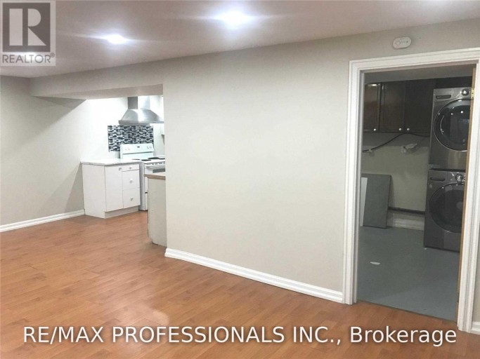 BSMT - 1582 OTTERBY ROAD, Mississauga (Applewood), Ontario, L4X1W7