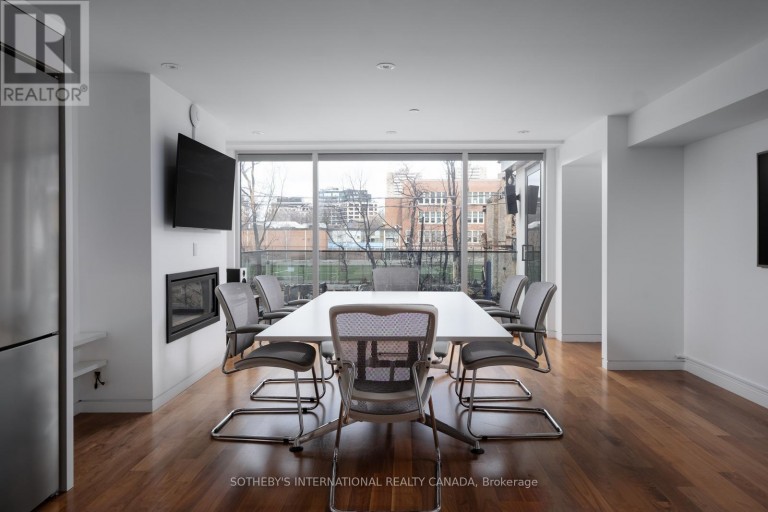 SECOND FLOOR - 101 SCOLLARD STREET, Toronto (Annex), Ontario, M5R1G4