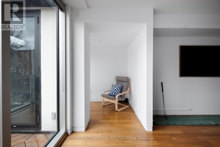 SECOND FLOOR - 101 SCOLLARD STREET, Toronto (Annex), Ontario, M5R1G4