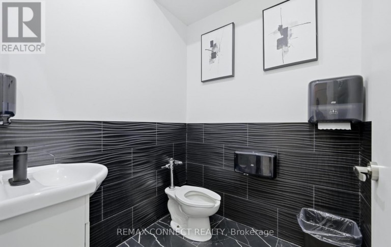 11 - 190 STATION STREET, Ajax (South West), Ontario, L1S1R9