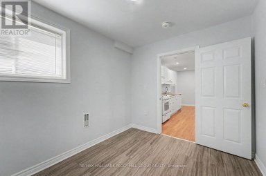 LOWER - 148 LIVINGSTONE STREET E Barrie (East Bayfield) Ontario photo 5