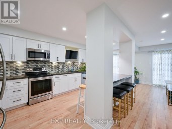 64 - 3351 HORNBEAM CRESCENT N Mississauga (Erin Mills) Ontario photo 1