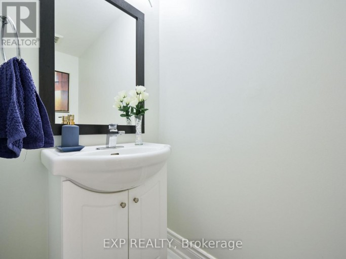 64 - 3351 HORNBEAM CRESCENT N, Mississauga (Erin Mills), Ontario, L5L3Z8