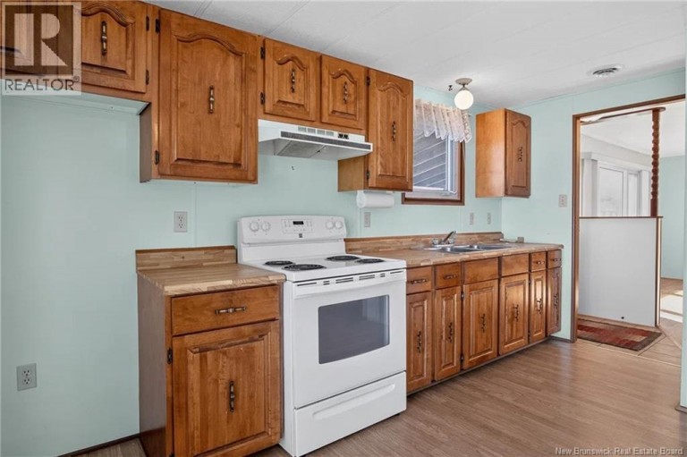 58 Second Street, Sussex Corner, New Brunswick, E4E2V8