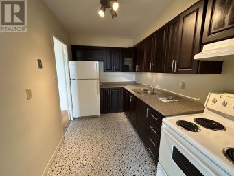 2908 - 5 MASSEY SQUARE Toronto (Crescent Town) Ontario photo 2