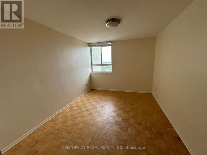 2908 - 5 MASSEY SQUARE, Toronto (Crescent Town), Ontario, M4C5L6