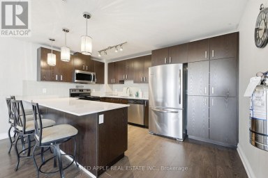 719 - 11611 YONGE STREET N Richmond Hill (Jefferson) Ontario photo 1
