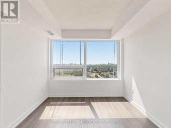 1114 - 4010 EGLINTON AVENUE W Toronto (Humber Heights) Ontario photo 18