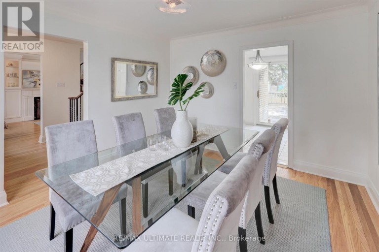 12 TREGELLIS ROAD, Toronto (Lansing-Westgate), Ontario, M3H1K2
