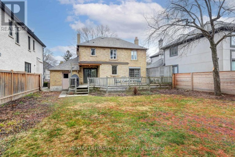 12 TREGELLIS ROAD, Toronto (Lansing-Westgate), Ontario, M3H1K2