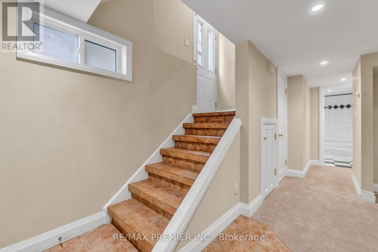 LOWER LEVEL - 5 KILLARNEY ROAD, Toronto (Forest Hill South), Ontario, M5P1L7