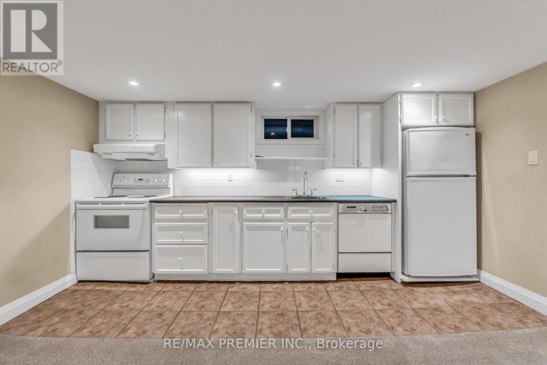 LOWER LEVEL - 5 KILLARNEY ROAD, Toronto (Forest Hill South), Ontario, M5P1L7