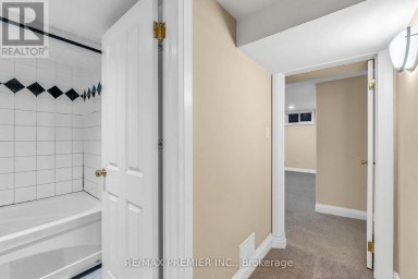 LOWER LEVEL - 5 KILLARNEY ROAD Toronto (Forest Hill South) Ontario photo 9